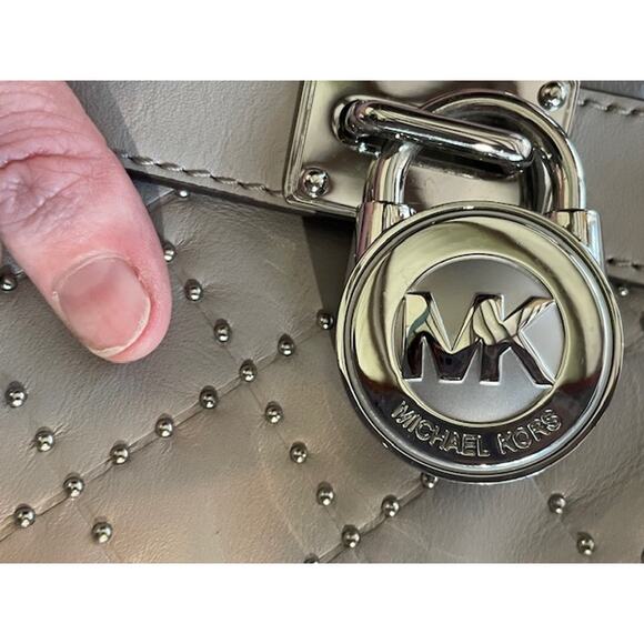 Michael Kors Hamilton Stud Quilted Purse‎ Micro-Stud Silvertone Accents - Picture 7 of 7